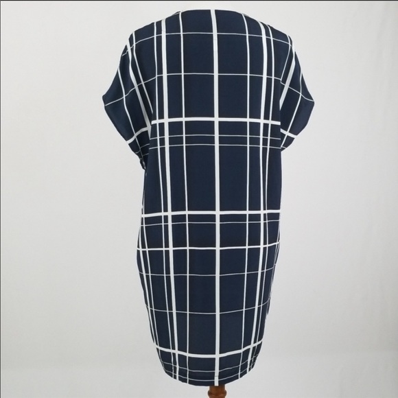 Vince silk dress - Picture 10 of 11